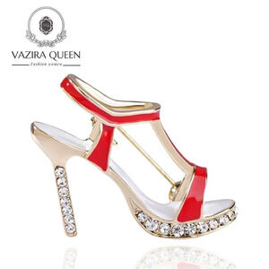 VQ High Heels Brooch